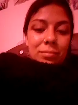 Snapshot of Sweel_Leyva18 chatting on March 20, 2025, 5:24 am Sweel Leyva18 online show from March 20, 2025, 5:24 am