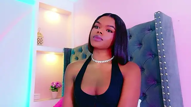 CamiEstrada online show from February 4, 2026, 2:28 am