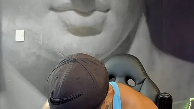 bradley smith online show from February 2, 2025, 4:26 am