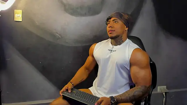 bradley smith online show from March 5, 2025, 7:16 am