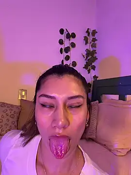 Bckystonee online show from February 28, 2026, 8:43 pm