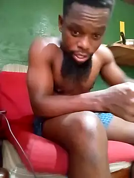 Snapshot of Chocolate_factory_man chatting on December 9, 2024, 4:26 pm Chocolate factory man online show from December 9, 2024, 4:26 pm