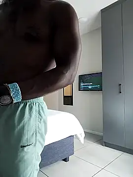 Snapshot of Chocolate_factory_man chatting on February 1, 2025, 2:13 pm Chocolate factory man online show from February 1, 2025, 2:13 pm