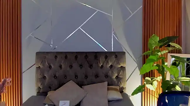 Snapshot of SofiaGomez420 chatting on December 30, 2024, 2:31 am SofiaGomez420 online show from December 30, 2024, 2:31 am