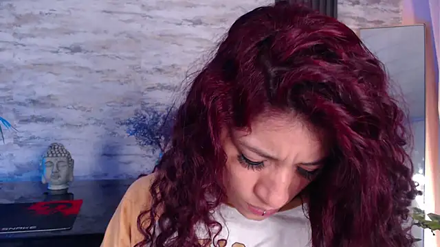 Snapshot of SofiaGomez420 chatting on February 28, 2025, 9:04 am SofiaGomez420 online show from February 28, 2025, 9:04 am