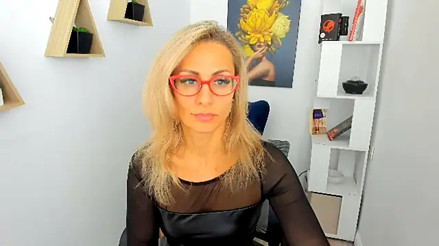 MuseOfStage online show from October 6, 2025, 8:45 am