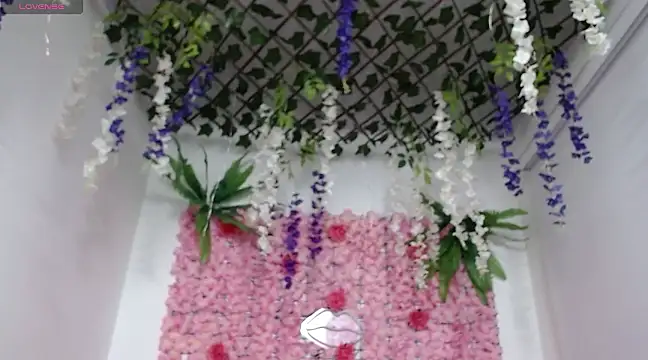 Snapshot of BLONDE_SEXYHOT chatting on February 5, 2025, 9:50 pm BLONDE SEXYHOT online show from February 5, 2025, 9:50 pm