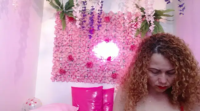 Snapshot of BLONDE_SEXYHOT chatting on February 15, 2025, 6:23 am BLONDE SEXYHOT online show from February 15, 2025, 6:23 am