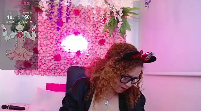 Snapshot of BLONDE_SEXYHOT chatting on February 22, 2025, 4:51 am BLONDE SEXYHOT online show from February 22, 2025, 4:51 am