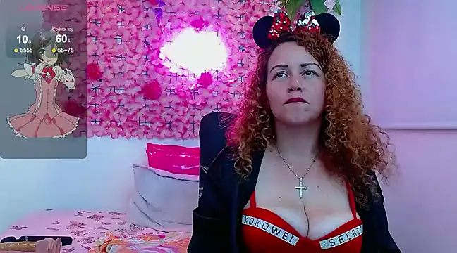 Snapshot of BLONDE_SEXYHOT chatting on February 26, 2025, 10:26 am BLONDE SEXYHOT online show from February 26, 2025, 10:26 am