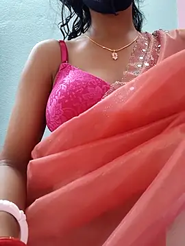 Snapshot of wild_bong_queen chatting on September 9, 2025, 10:37 am wild bong queen online show from September 9, 2025, 10:37 am