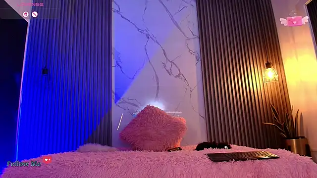 Iamvictoria06 online show from October 18, 2025, 8:20 pm