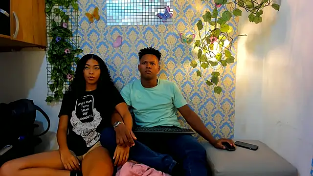 sasha fox00 online show from March 13, 2025, 6:16 am