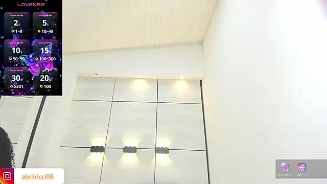 Snapshot of abril_ricci chatting on January 22, 2025, 3:41 am abril ricci online show from January 22, 2025, 3:41 am