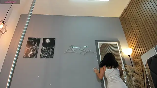 Snapshot of abril_ricci chatting on February 9, 2025, 3:11 am abril ricci online show from February 9, 2025, 3:11 am