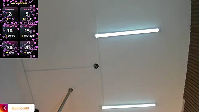 Snapshot of abril_ricci chatting on March 21, 2025, 4:06 am abril ricci online show from March 21, 2025, 4:06 am