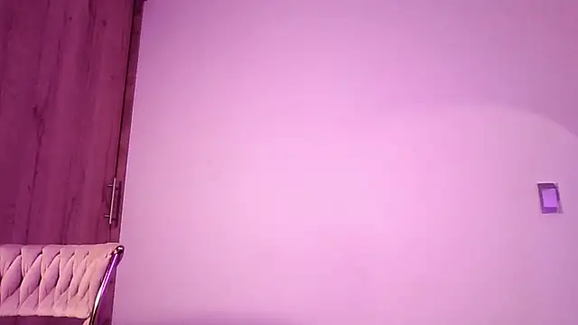 Snapshot of abril_ricci chatting on November 3, 2025, 9:48 pm abril ricci online show from November 3, 2025, 9:48 pm