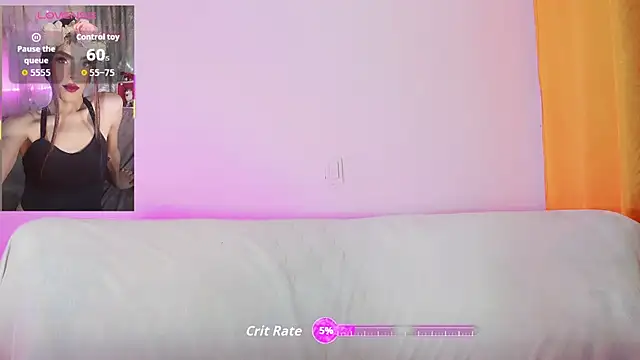 TatiGil online show from November 13, 2025, 12:59 pm