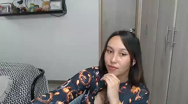 Skarlet Adams28 online show from January 14, 2025, 1:47 am