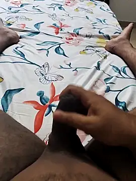 Mallu Curator online show from October 21, 2025, 1:56 pm