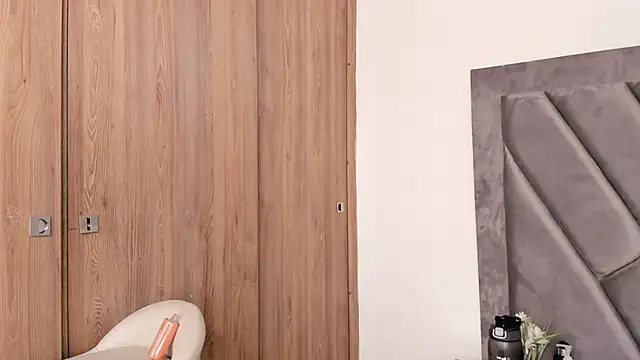 nataliee foster online show from March 12, 2025, 2:45 pm