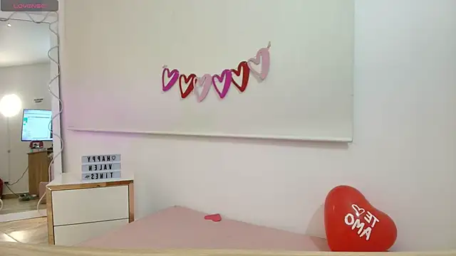 Brendda tay online show from February 15, 2025, 3:31 am