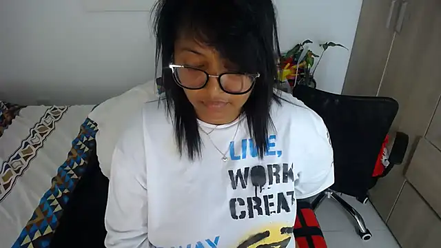 Snapshot of miajoseph_ chatting on January 18, 2025, 8:20 am miajoseph online show from January 18, 2025, 8:20 am