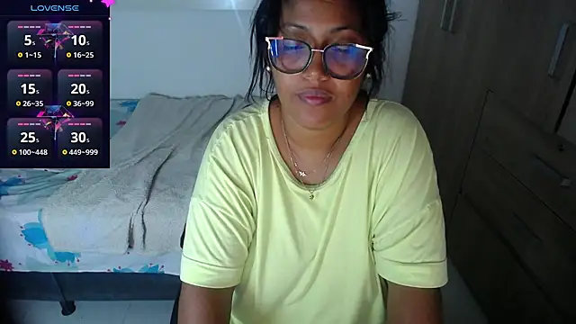Snapshot of miajoseph_ chatting on February 27, 2025, 5:13 am miajoseph online show from February 27, 2025, 5:13 am