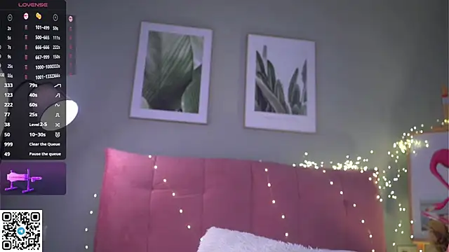 Snapshot of MiaBanger chatting on February 13, 2025, 5:22 pm MiaBanger online show from February 13, 2025, 5:22 pm