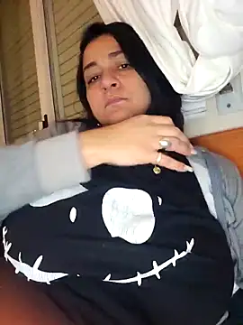 paulinaDiaz1 online show from December 5, 2025, 6:15 pm