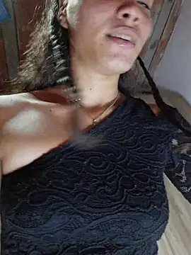 HelenHoltz online show from December 20, 2025, 3:02 am