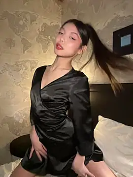 Snapshot of DesiredHoney chatting on December 7, 2024, 6:26 pm DesiredHoney online show from December 7, 2024, 6:26 pm