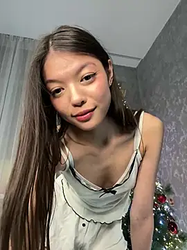 Snapshot of DesiredHoney chatting on January 5, 2025, 6:24 pm DesiredHoney online show from January 5, 2025, 6:24 pm