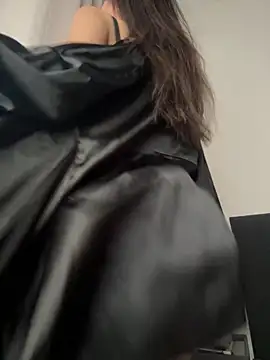 Snapshot of DesiredHoney chatting on February 6, 2025, 11:10 am DesiredHoney online show from February 6, 2025, 11:10 am