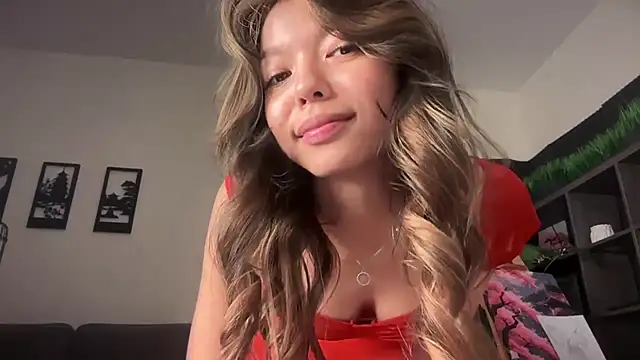 Snapshot of DesiredHoney chatting on September 21, 2025, 4:52 pm DesiredHoney online show from September 21, 2025, 4:52 pm