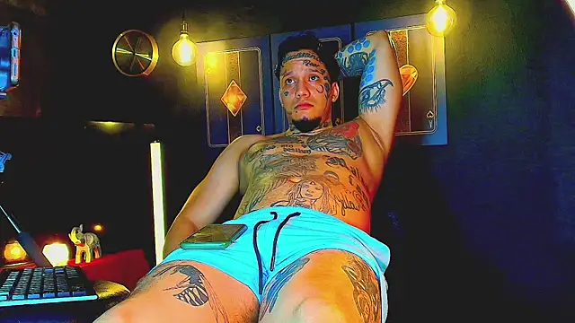 daimond hope666 online show from November 18, 2025, 8:35 pm