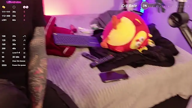 Im Bryan online show from December 6, 2024, 9:02 pm