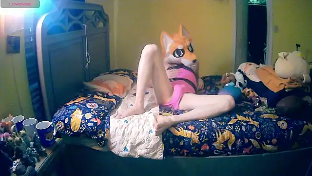 FoxieHikari online show from October 27, 2025, 1:09 am