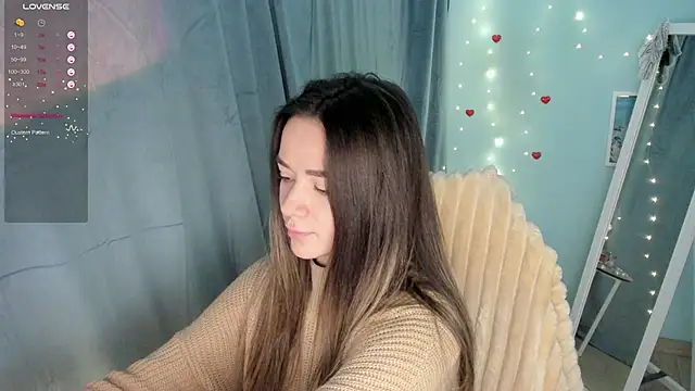 Snapshot of Bella_XO chatting on January 2, 2025, 4:35 pm Bella XO online show from January 2, 2025, 4:35 pm