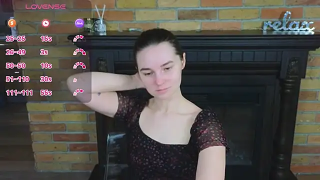 Ellie Sunset online show from April 18, 2026, 8:07 am