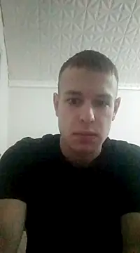 Snapshot of pretty_roman chatting on February 10, 2025, 3:32 pm pretty roman online show from February 10, 2025, 3:32 pm