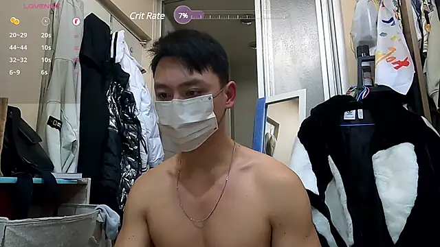 Snapshot of frnk30151 chatting on December 30, 2024, 3:02 pm frnk30151 online show from December 30, 2024, 3:02 pm