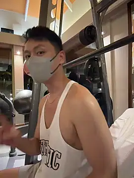 frnk30151 online show from February 15, 2026, 4:14 pm