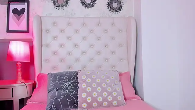 melanie hills online show from February 4, 2025, 11:38 am