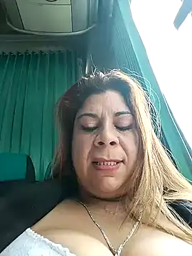 Laura-Hernandez online show from February 7, 2025, 4:24 pm