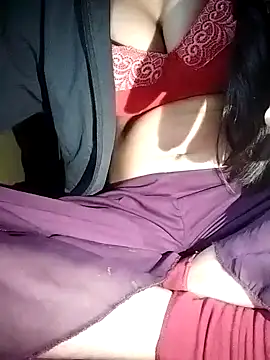 Snapshot of Shanvi_Tyagi chatting on December 20, 2024, 1:58 am Shanvi Tyagi online show from December 20, 2024, 1:58 am