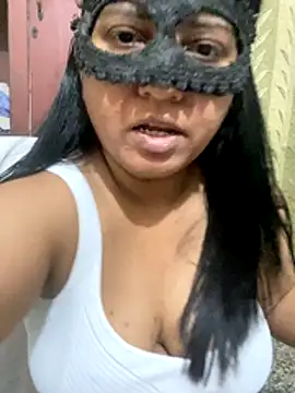 kamayanisingh24 online show from November 9, 2025, 5:44 pm