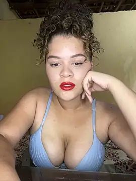 Snapshot of amora54 chatting on March 11, 2025, 6:19 pm amora54 online show from March 11, 2025, 6:19 pm