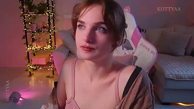 -Kottyaa- online show from October 5, 2025, 12:58 pm