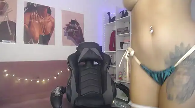 Snapshot of catalinapalencia chatting on February 5, 2025, 8:04 pm catalinapalencia online show from February 5, 2025, 8:04 pm